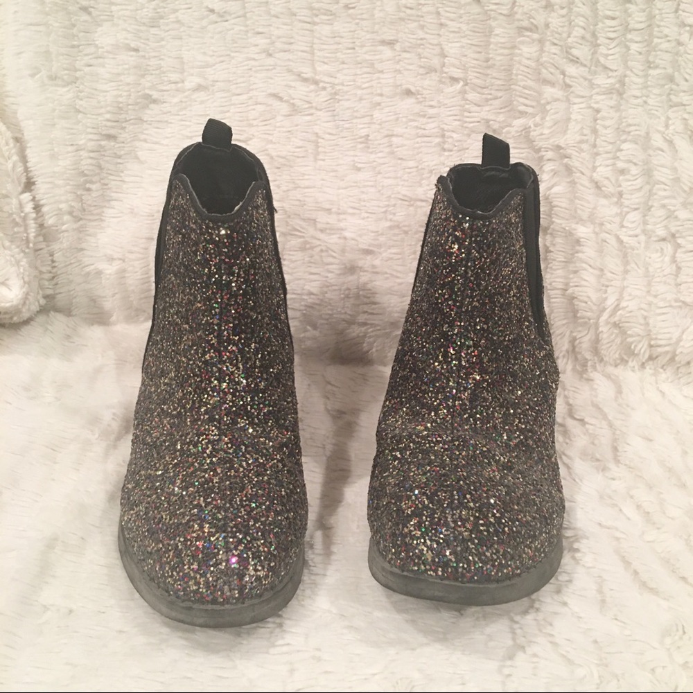 Girls boots - Picture 2 of 2